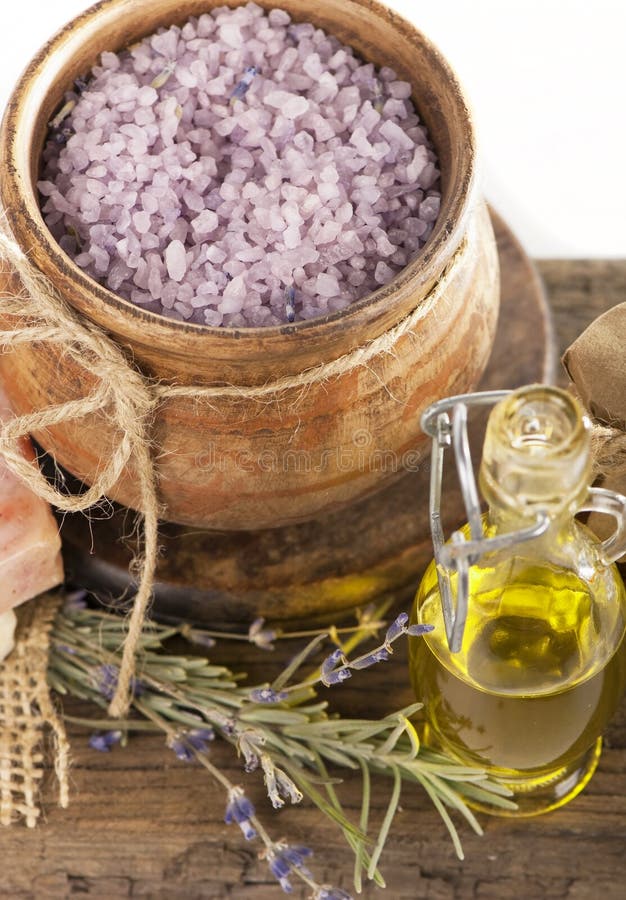 Mare-sale e lavanda secca fotografie stock libere da diritti Mare-sale e lavanda secca fotografie stock libere da diritti