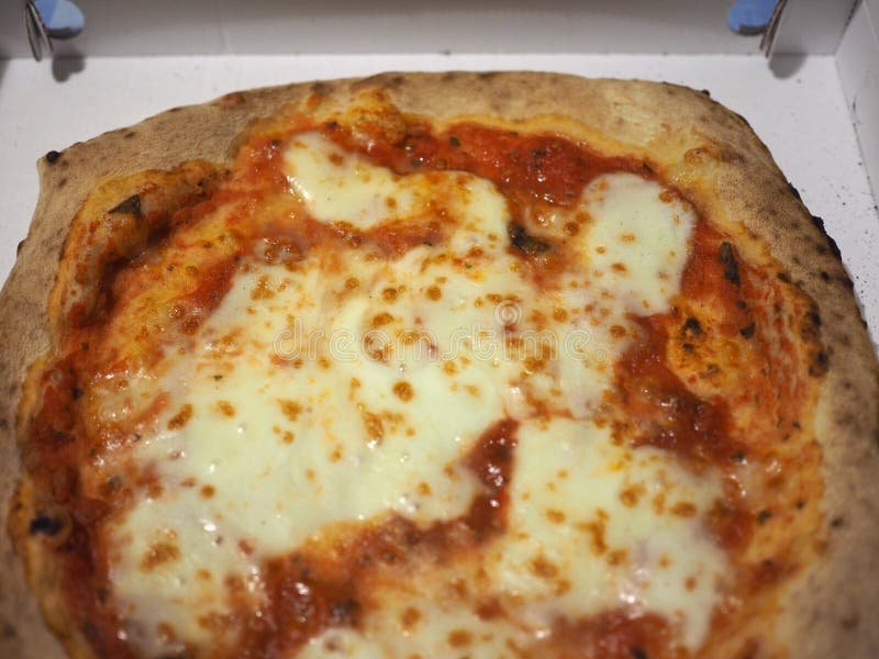 margherita比萨烘烤了食物 免版税图库摄影 margherita比萨烘烤了食物 免版税图库摄影