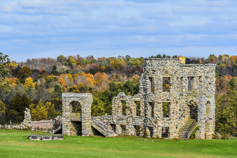 Maribel Caves Hotel, Ruins, Wisconsin, Hotel Hell royalty free stock image Maribel Caves Hotel, Ruins, Wisconsin, Hotel Hell royalty free stock image