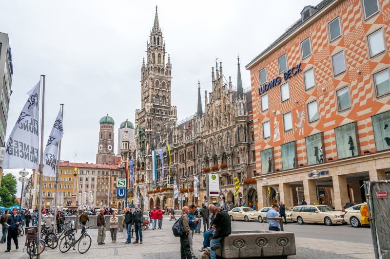 Marienplatz in München stock afbeelding Marienplatz in München stock afbeelding