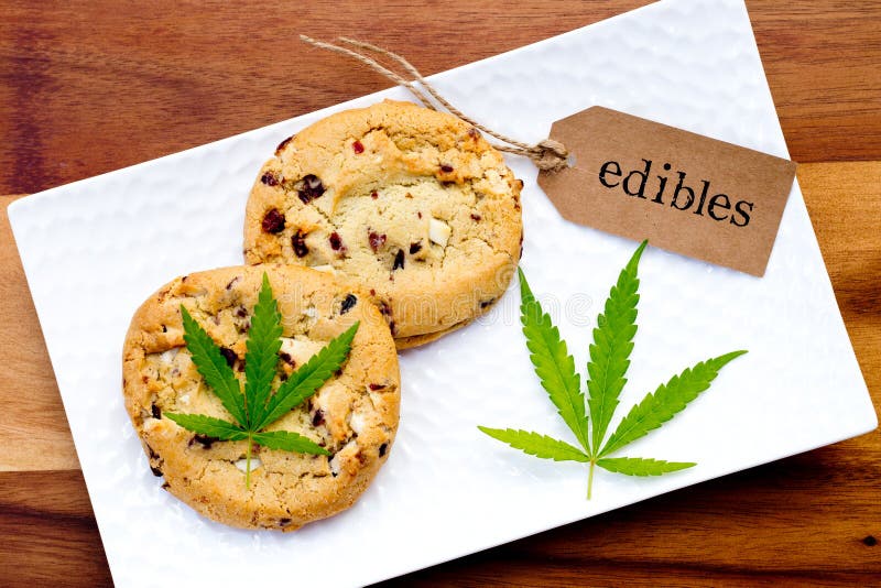 Marihuana - Hanf - medizinisches Edibles - Plätzchen stockfotografie Marihuana - Hanf - medizinisches Edibles - Plätzchen stockfotografie