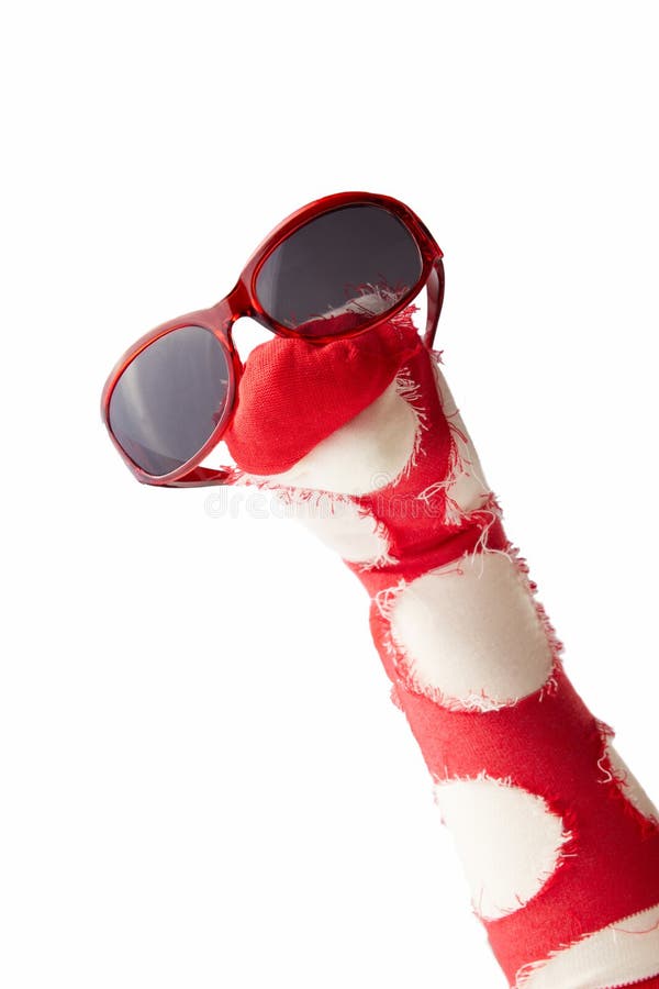 Marionet van de pret de kleurrijke rode sok in zonnebril