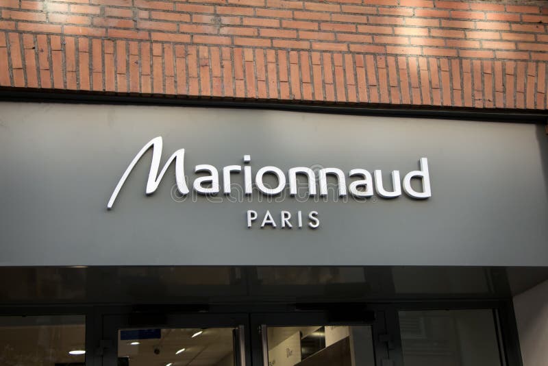 Marionnaud Logo on Marionnaud Store Editorial Photo - Image of branch ...