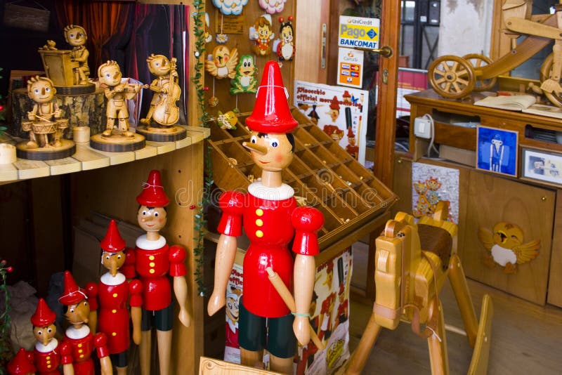 Jouet Pinocchio Bois Traditionnel Rome Italie — Photo éditoriale