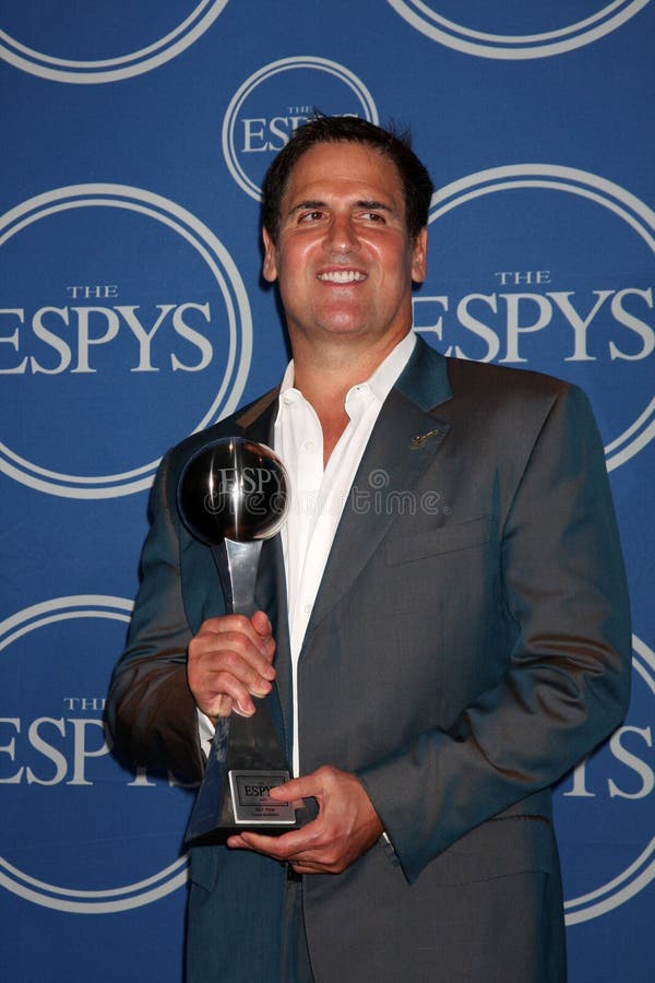 LOS ANGELES - JUL 13: Mark Cuban in the Press Room of the 2011 ESPY Awards at Nokia Theater at LA Live on July 13, 2011 in Los Angeles, CA