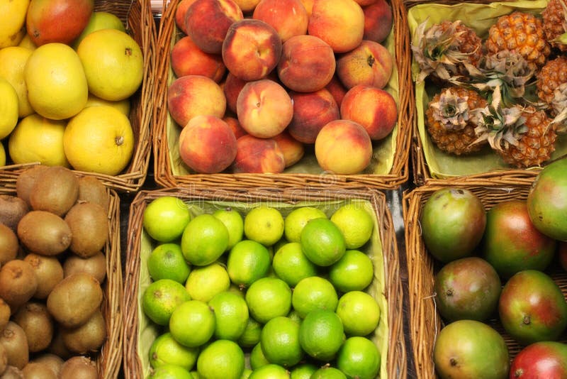 Market fruits