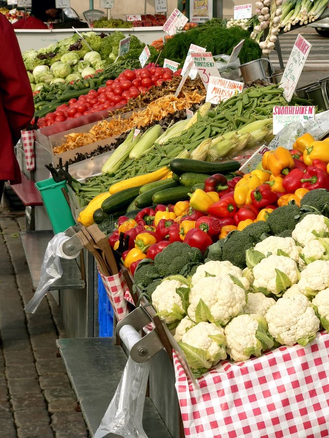 Publicidad jardín camión, verduras, hongos etcétera.