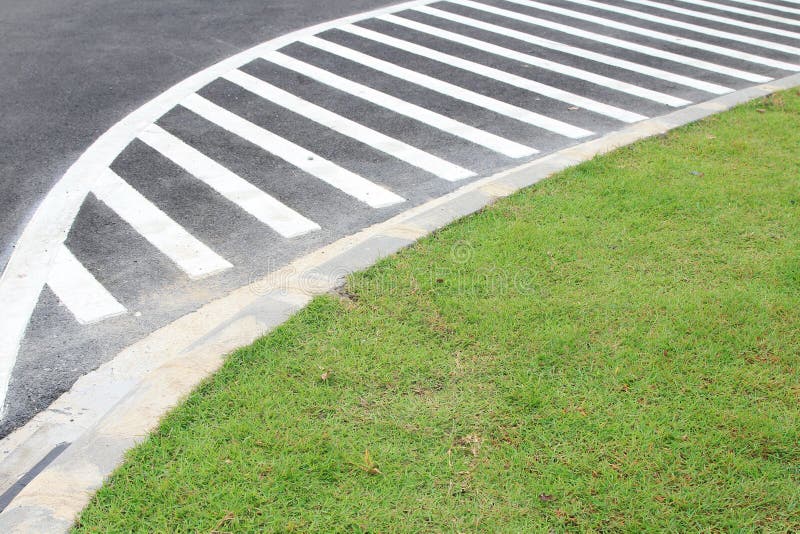 Markings on asphalt