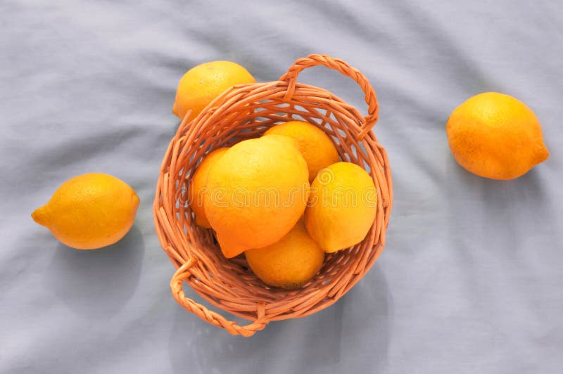 Marockansk citronåtstramning royaltyfria bilder Marockansk citronåtstramning royaltyfria bilder