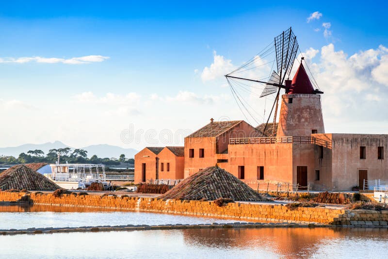 Marsala, Сицилия, Италия стоковая фотография rf Marsala, Сицилия, Италия стоковая фотография rf