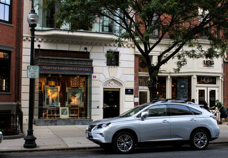 longchamp newbury st