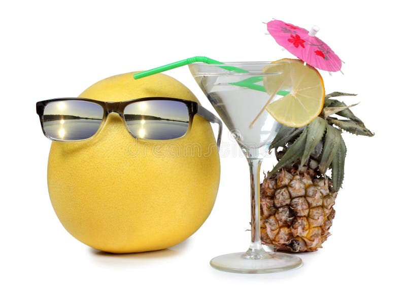 Martini with sunglasses stock image. Image of ocean, refreshment 38407067