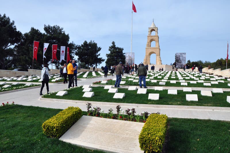 Martyres commémoratifs pour le cinquante-septième régiment d'infanterie, Canakkale, Turquie photos libres de droits Martyres commémoratifs pour le cinquante-septième régiment d'infanterie, Canakkale, Turquie photos libres de droits