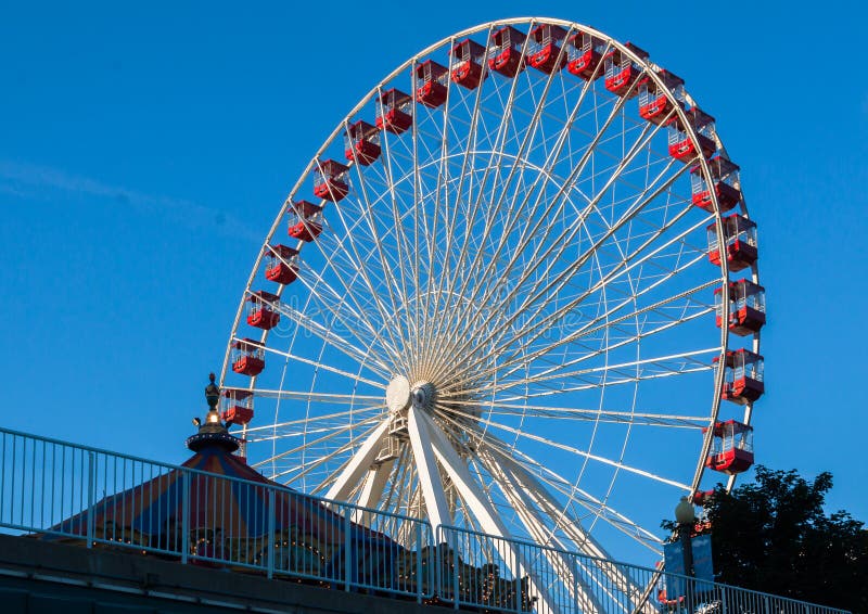 Marynarki wojennej Mola Ferris Koło Chicago zdjęcia stock