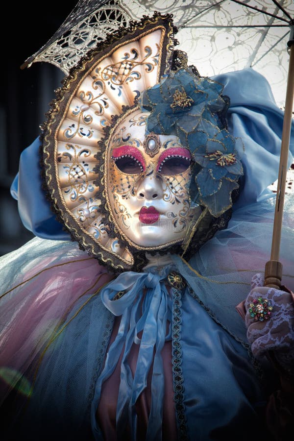 Mascherina Di Carnevale Di Venezia Fotografia Editoriale - Immagine di  colonna, colore: 46886837