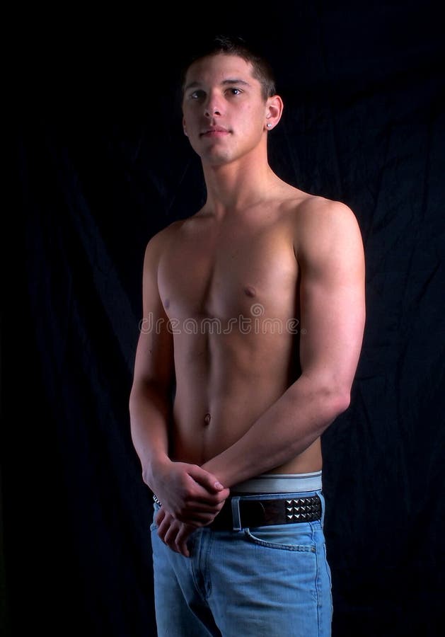 Maschio senza camicia fotografia stock Maschio senza camicia fotografia stock