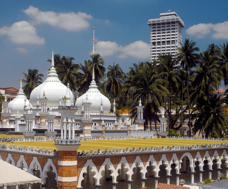 Masjid Jamek Mosque In Kuala Lumpur Stock Photo - Image of ...