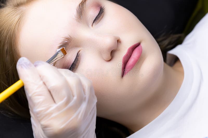 Eyebrow Lamination Procedure the Master Applies Gel with a Brush To the