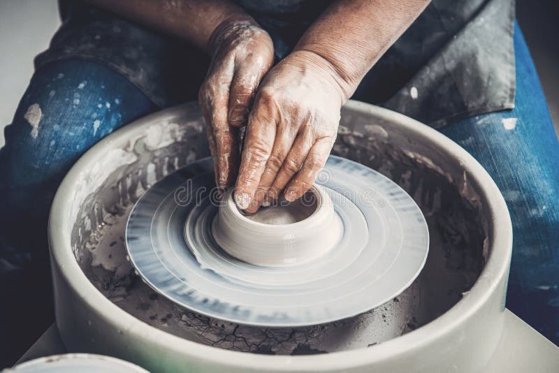 48,316 Potters Wheel Images, Stock Photos, 3D objects, & Vectors