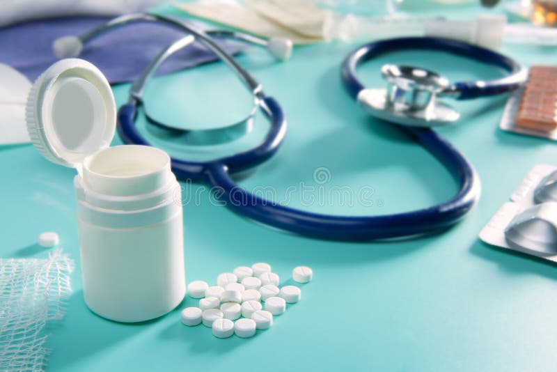 Materia farmacéutica de las píldoras médicas de la ampolla