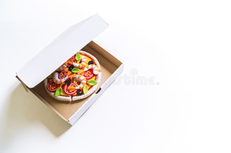 Pizza De Feltro. Brinquedos De Comida Para As Crianças. Imagem de Stock -  Imagem de conceito, feltro: 269341845