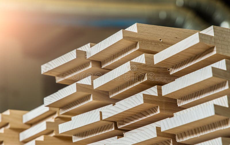 Materiale di legno della costruzione in legno per fondo e struttura dettaglia la punta di produzione del legno prodotti del legno