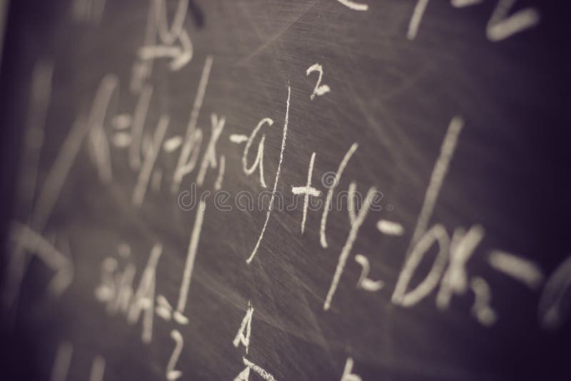 Maths formuły na chalkboard tle fotografia royalty free