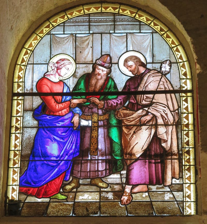Matrimonio di St Joseph e di Maria, finestra di vetro macchiato del CHU fotografia stock libera da diritti Matrimonio di St Joseph e di Maria, finestra di vetro macchiato del CHU fotografia stock libera da diritti