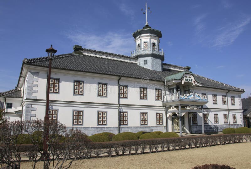 MATSUMOTO, JAPAN - MAART 26, 2019: Oud Kaichi School in Matsumoto, Japan royalty-vrije stock fotografie MATSUMOTO, JAPAN - MAART 26, 2019: Oud Kaichi School in Matsumoto, Japan royalty-vrije stock fotografie