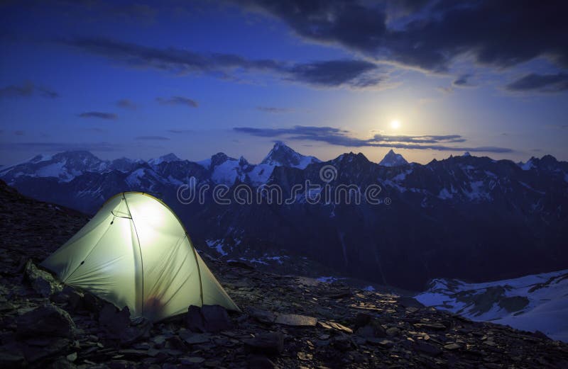 Matterhorn moonrise zdjęcia stock Matterhorn moonrise zdjęcia stock