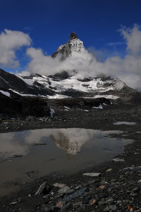 Matterhorn z odbiciem zdjęcia royalty free Matterhorn z odbiciem zdjęcia royalty free