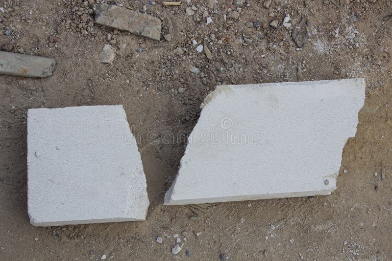 Aerated bricks decisive Broken stone. Aerated bricks decisive Broken stone
