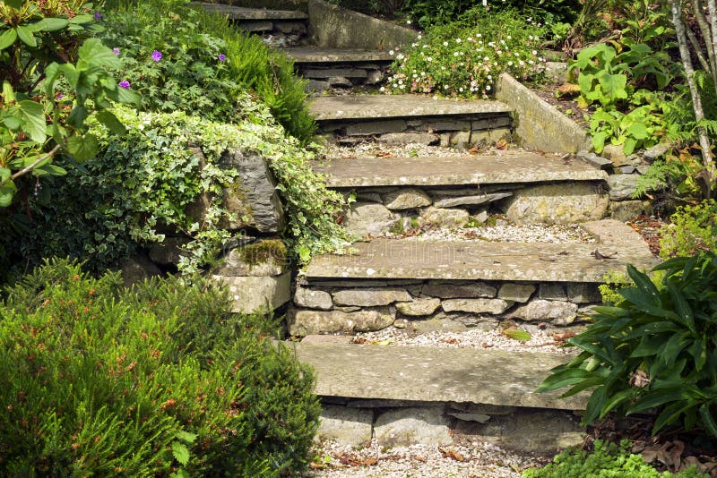 7 002 Garden Path Steps Photos Free Royalty Free Stock Photos From Dreamstime 7 002 Garden Path Steps Photos Free Royalty Free Stock Photos From Dreamstime