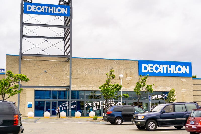 Oct 18, 2019 Emeryville / CA / USA - Close Up of Decathlon Logo on the  Facade of Decathlon Sporting Goods Flagship Store, the Editorial Stock  Photo - Image of firm, flagship: 162476048