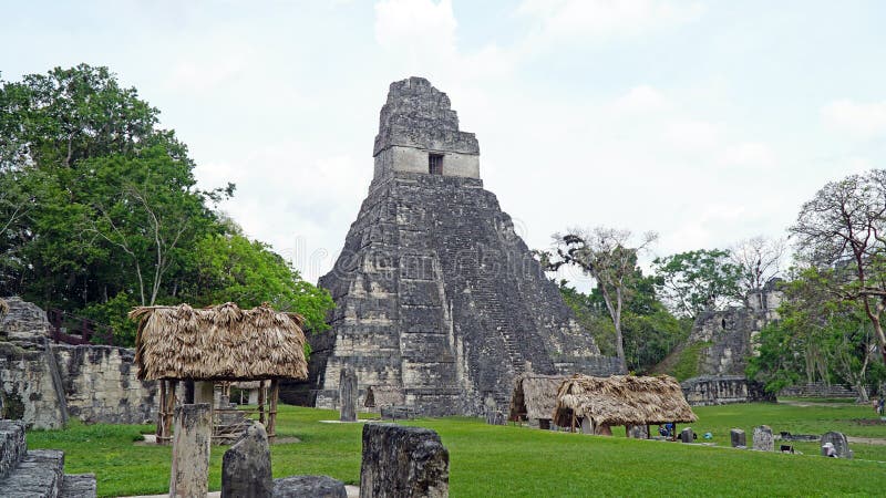 Maya-ruïnes van Tikal. Oud Maya-tempel, Petén, Guatemala royalty-vrije stock foto