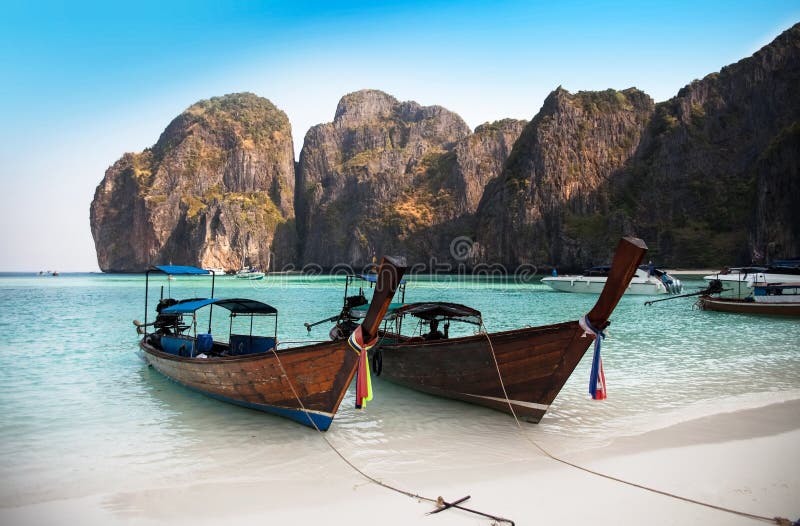 Mayabucht oder AO-Maya, Krabi, der schönste Strand in Thailand stockfotografie Mayabucht oder AO-Maya, Krabi, der schönste Strand in Thailand stockfotografie