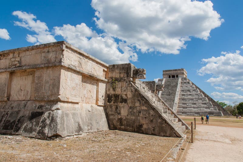 Mayan Pyramid in Chitchen Itza