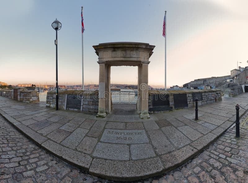 Mayflower Steps Arch, Plymouth, UK Stock Photo Image of monument, journey 23185524