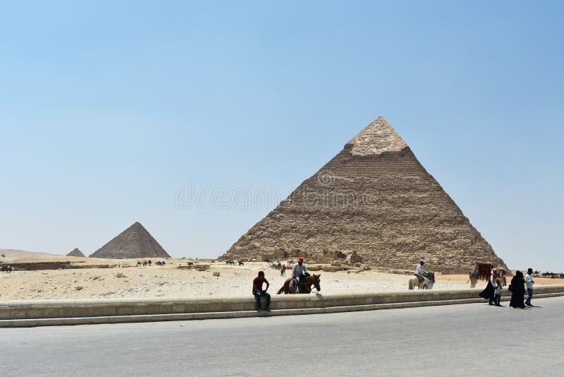 Mayo, 6, 2019 Las pir?mides de Giza, El Cairo, Egipto imagen de archivo Mayo, 6, 2019 Las pir?mides de Giza, El Cairo, Egipto imagen de archivo