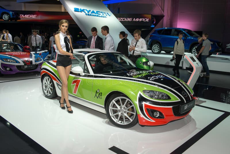  Foto de stock editorial del equipo de rally de Mazda.  Imagen de rusia - 26395188