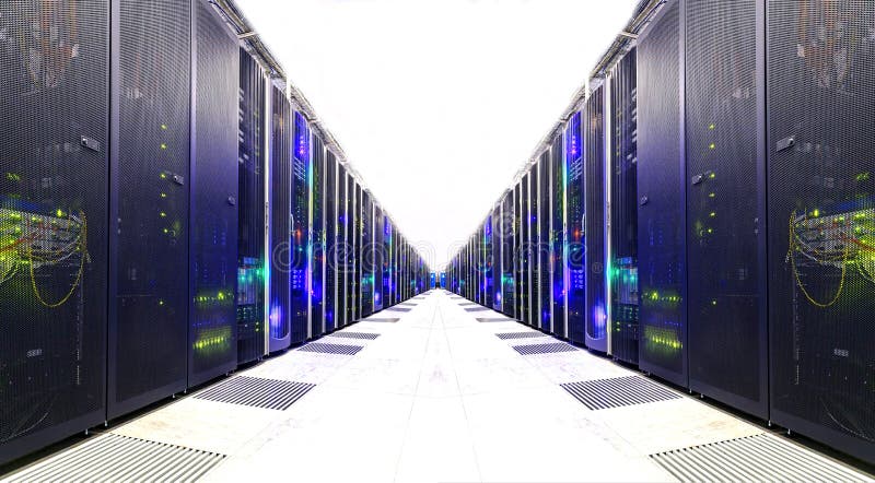 Mazzo di server bianco di comunicazioni della rete della stanza del server in una stanza del server centro dati moderno futuristi