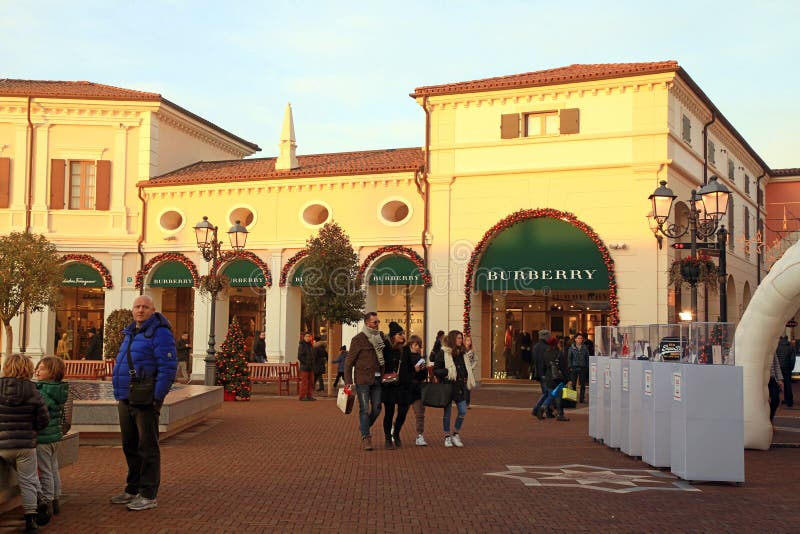 McArthurGlen Designer Outlet In Noventa Di Piave Near Venice, It Editorial Stock Image - Image ...