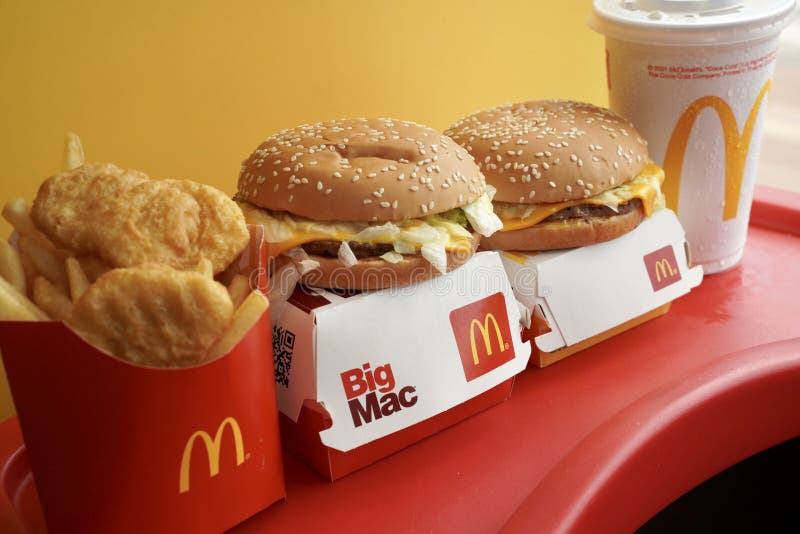 McDonald s Is An American Hamburger And Fast Food Restaurant Chain mcdonald-s-is-an-american-hamburger-and-fast-food-restaurant-chain