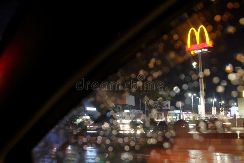 McDonald's sign at night stock photos McDonald's sign at night stock photos