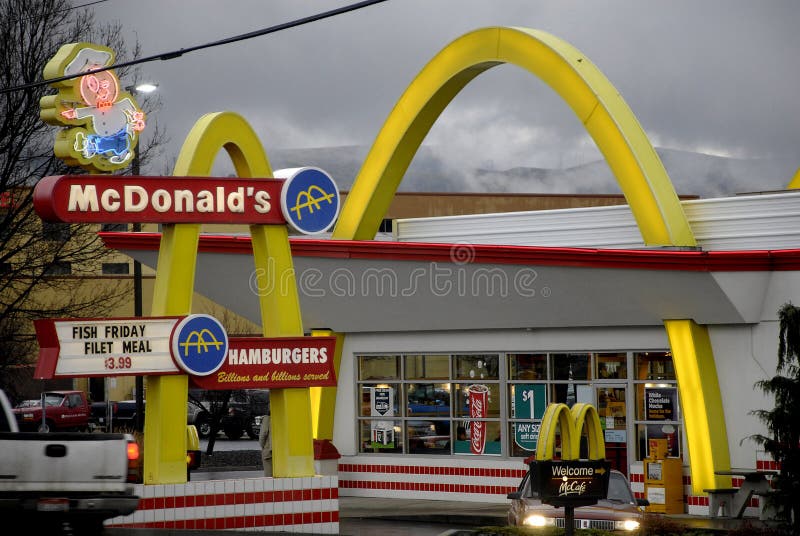 Lewiston . Idaho state. USA .McDonalds fast foof restaurnt in valley 19 December 2014. ( Photo by Francis Joseph Dean/Deanpictures). Lewiston . Idaho state. USA .McDonalds fast foof restaurnt in valley 19 December 2014. ( Photo by Francis Joseph Dean/Deanpictures)