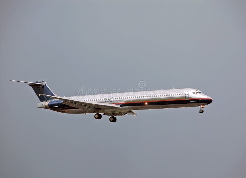 Mcdonell Douglas gelijkstroom-9 (md-80) jetliner royalty-vrije stock afbeelding Mcdonell Douglas gelijkstroom-9 (md-80) jetliner royalty-vrije stock afbeelding