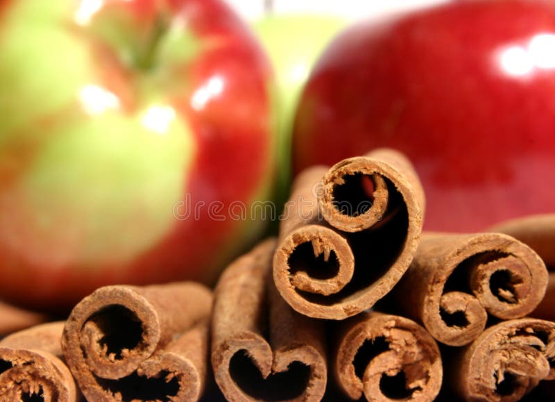 Mcintosh apples and cinnamon