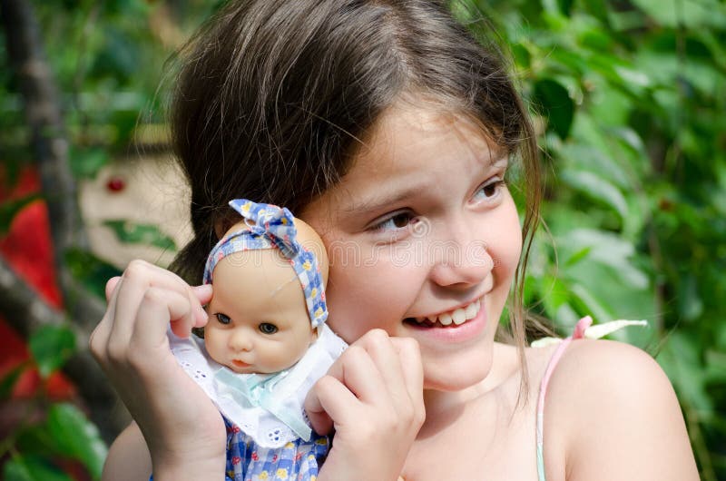 Me ed il mio giocattolo del bambino fotografia stock