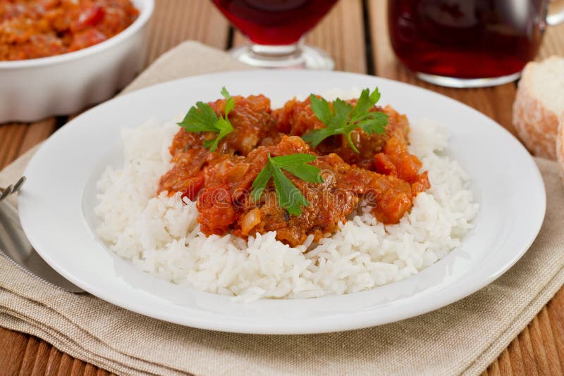 Meatballs with boiled rice