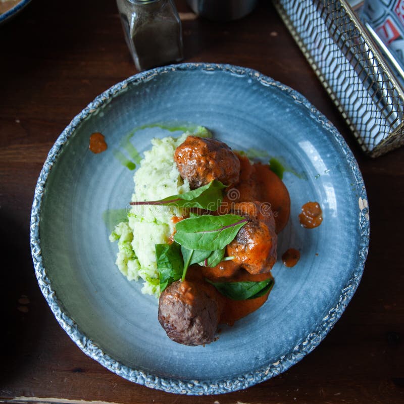 Meatballs with Sauce and Mashed Potatoes, Rustic Style Stock Image Image of delicious, parsley